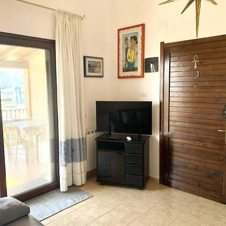 Appartamento Con Terrazza Vista Mare. อาร์บาตักซ์ ภายนอก รูปภาพ